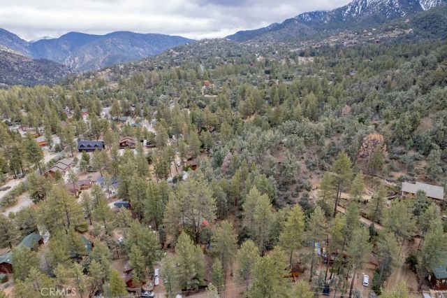 2300 Cypress Way, Pine Mountain Club, CA 93222