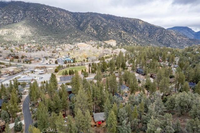 2300 Cypress Way, Pine Mountain Club, CA 93222