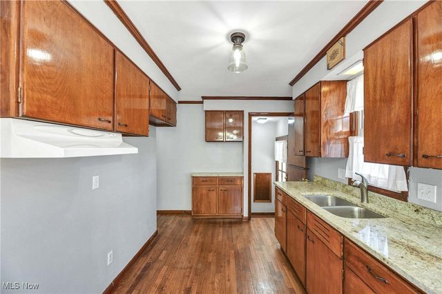 3407 Dellwood Drive, Parma, OH 44134