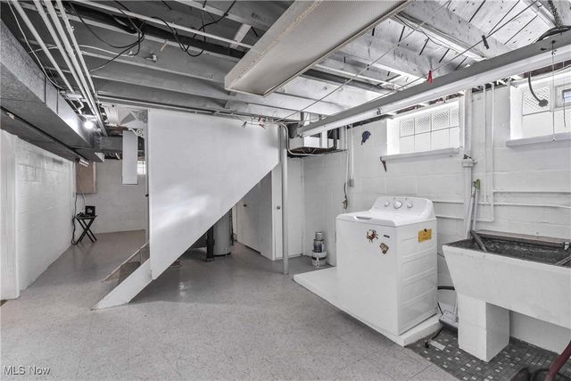 3407 Dellwood Drive, Parma, OH 44134