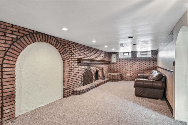 3407 Dellwood Drive, Parma, OH 44134