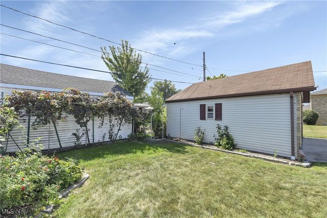 3407 Dellwood Drive, Parma, OH 44134