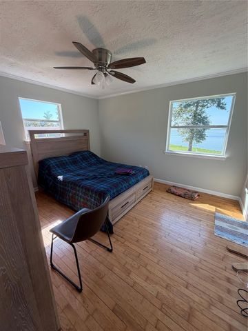 245 Bridgewater, Onalaska, TX 77360