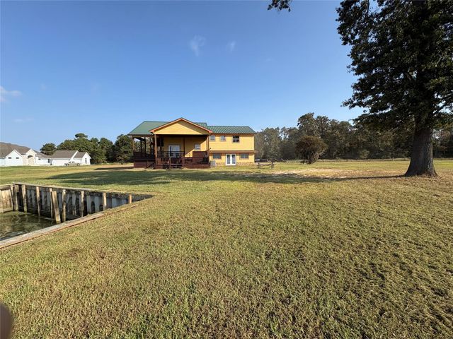 245 Bridgewater, Onalaska, TX 77360