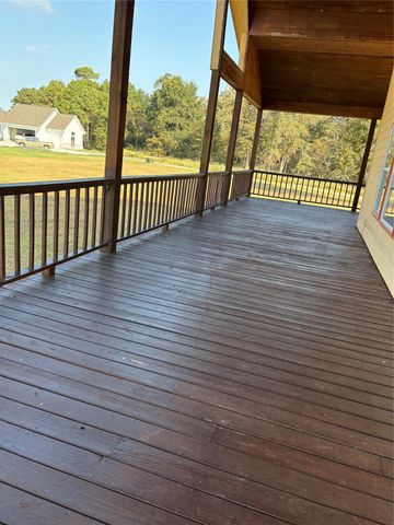 245 Bridgewater, Onalaska, TX 77360