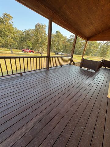 245 Bridgewater, Onalaska, TX 77360