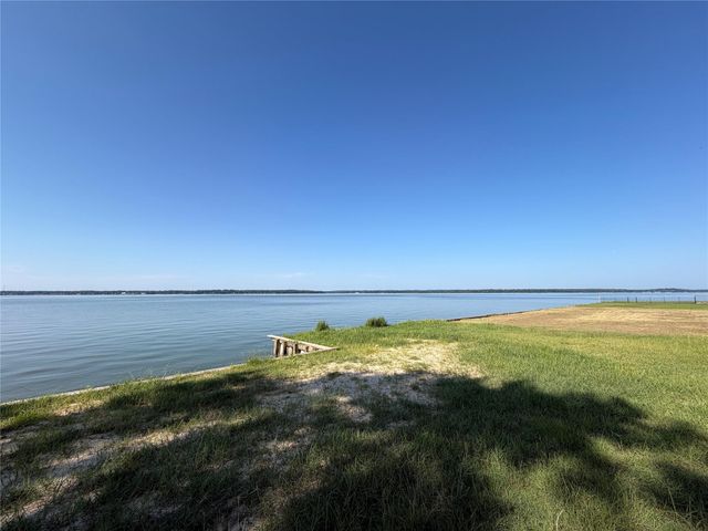 245 Bridgewater, Onalaska, TX 77360