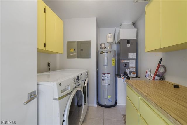 4211 SE 19th PL 2B, Cape Coral, FL 33904