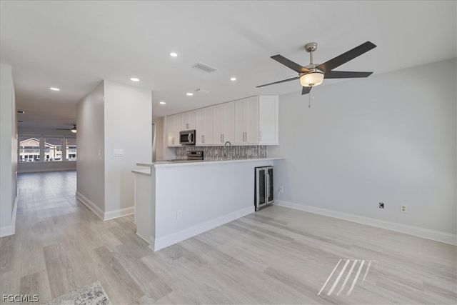 4211 SE 19th PL 2B, Cape Coral, FL 33904