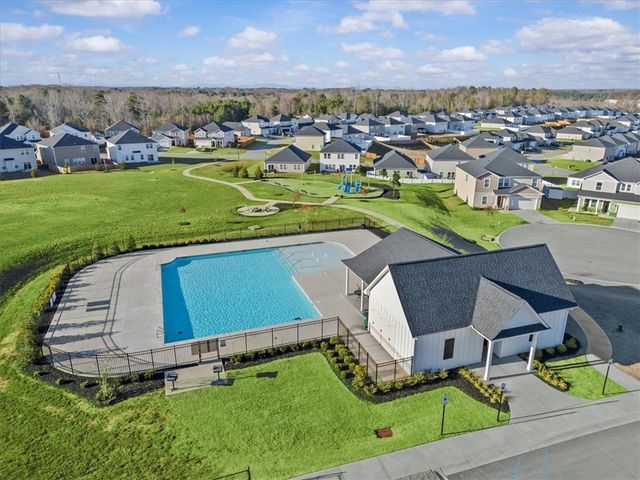 1588 Switchback Circle, Moore, SC 29369