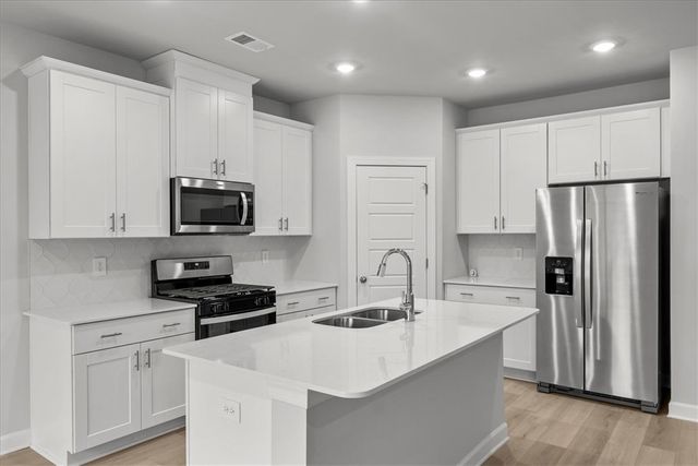 1588 Switchback Circle, Moore, SC 29369