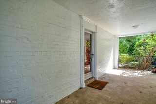 3239 GUNSTON RD, Alexandria, VA 22302