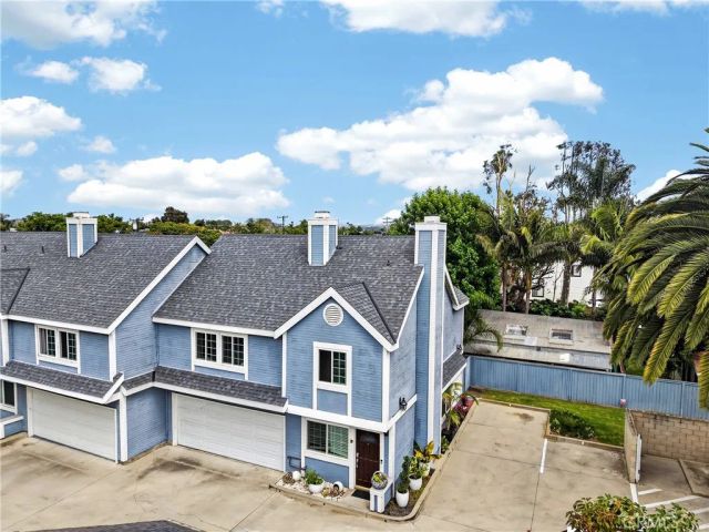 133 Cecil Place D, Costa Mesa, CA 92627