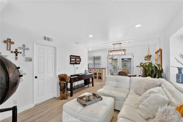 133 Cecil Place D, Costa Mesa, CA 92627