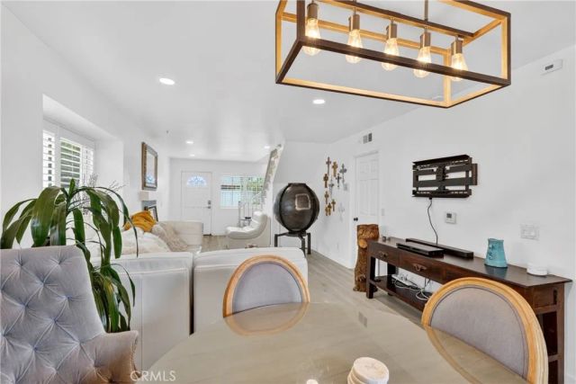 133 Cecil Place D, Costa Mesa, CA 92627