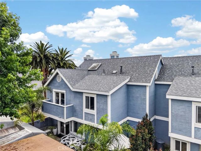 133 Cecil Place D, Costa Mesa, CA 92627