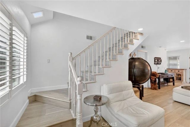 133 Cecil Place D, Costa Mesa, CA 92627