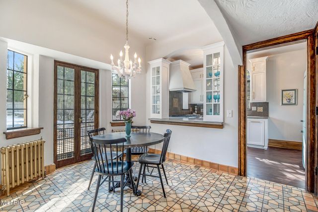 1405 Long Road, Kalamazoo City, MI 49008