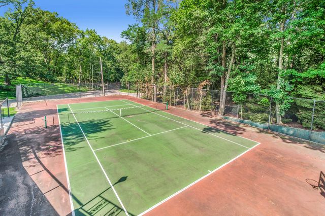 1405 Long Road, Kalamazoo City, MI 49008