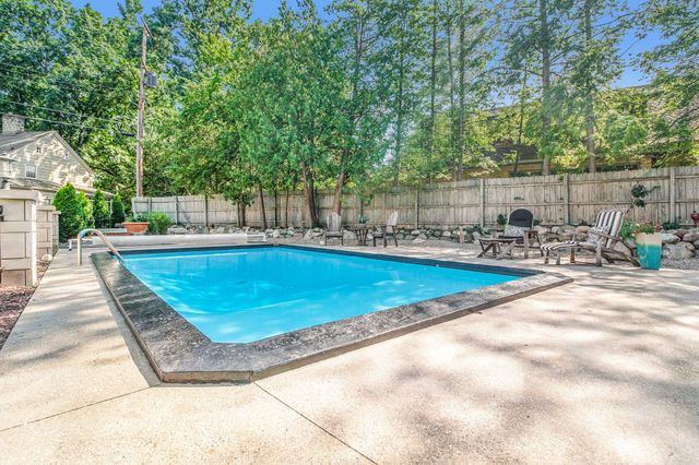 1405 Long Road, Kalamazoo City, MI 49008