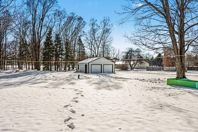 5258 E S Avenue, Pavilion Twp, MI 49097