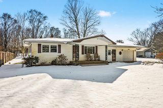 5258 E S Avenue, Pavilion Twp, MI 49097