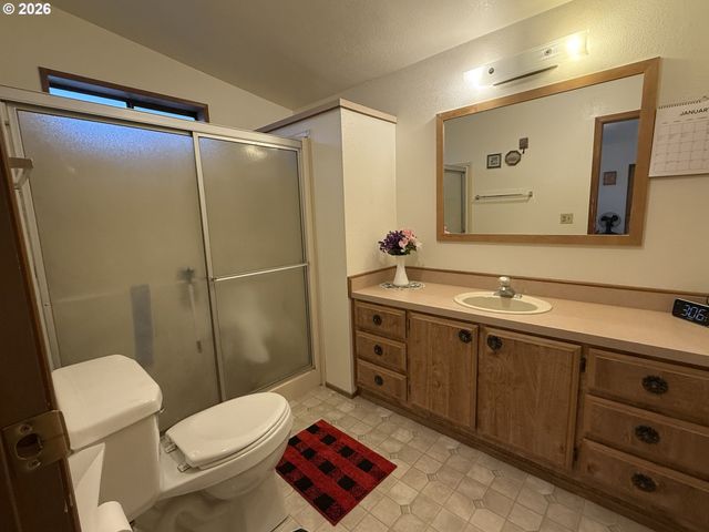 5335 MAIN St 197, Springfield, OR 97478