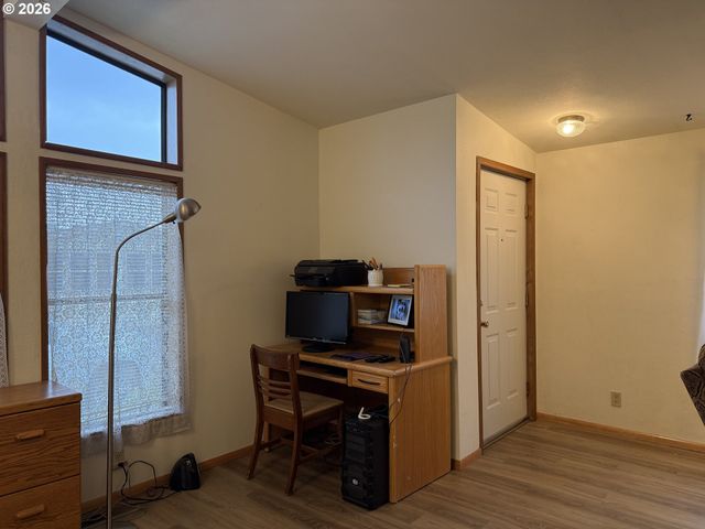 5335 MAIN St 197, Springfield, OR 97478