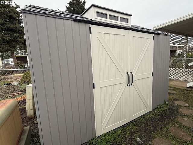 5335 MAIN St 197, Springfield, OR 97478