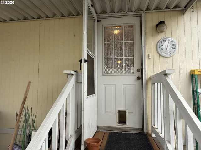 5335 MAIN St 197, Springfield, OR 97478