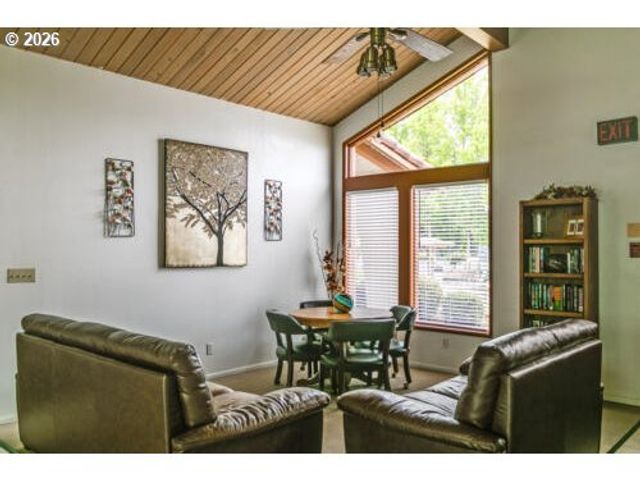 5335 MAIN St 197, Springfield, OR 97478