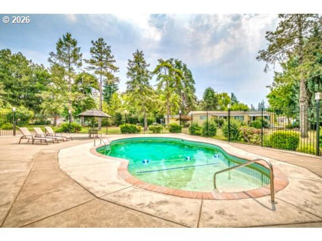 5335 MAIN St 197, Springfield, OR 97478