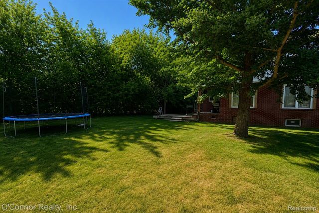 2604 Gratiot Boulevard, Marysville, MI 48040