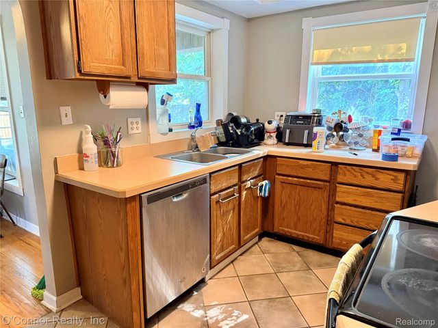 2604 Gratiot Boulevard, Marysville, MI 48040