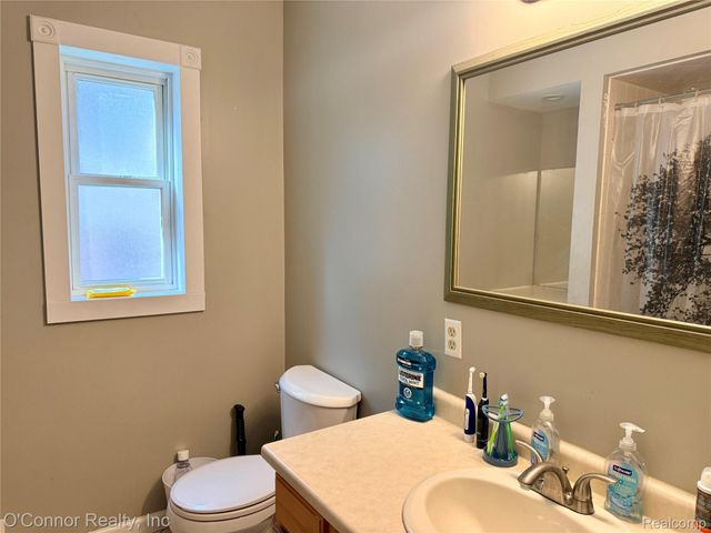 2604 Gratiot Boulevard, Marysville, MI 48040