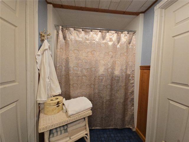 1405 Madison Rd, Madison Twp, PA 16259