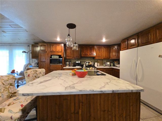 1405 Madison Rd, Madison Twp, PA 16259