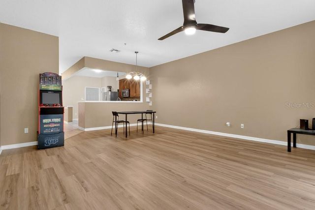 6302 DAYSBROOK DRIVE 104, Orlando, FL 32835