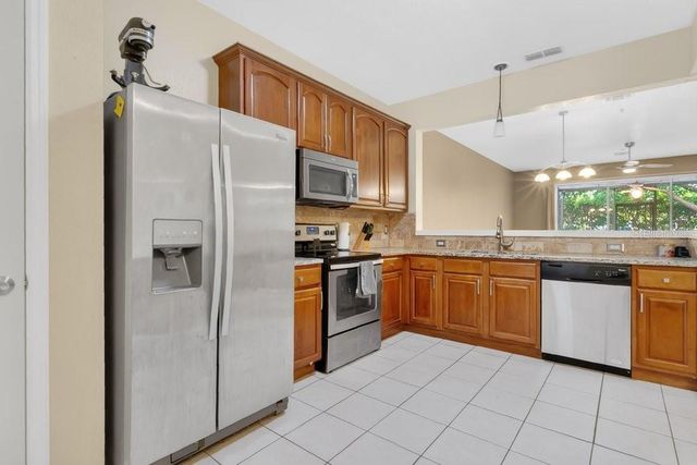 6302 DAYSBROOK DRIVE 104, Orlando, FL 32835