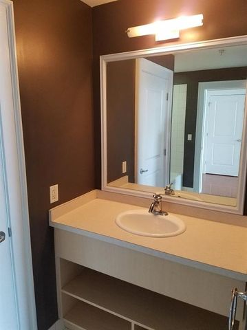 250 Park NE Avenue 302, Atlanta, GA 30313