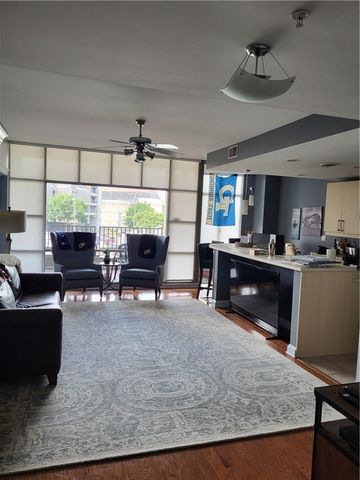 250 Park NE Avenue 302, Atlanta, GA 30313