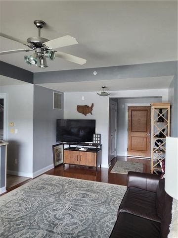 250 Park NE Avenue 302, Atlanta, GA 30313