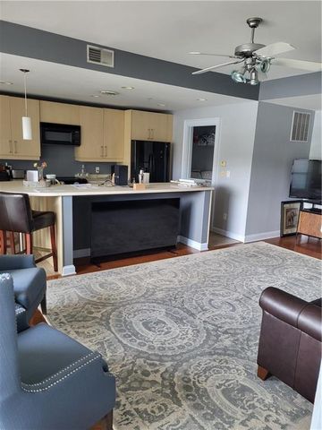 250 Park NE Avenue 302, Atlanta, GA 30313