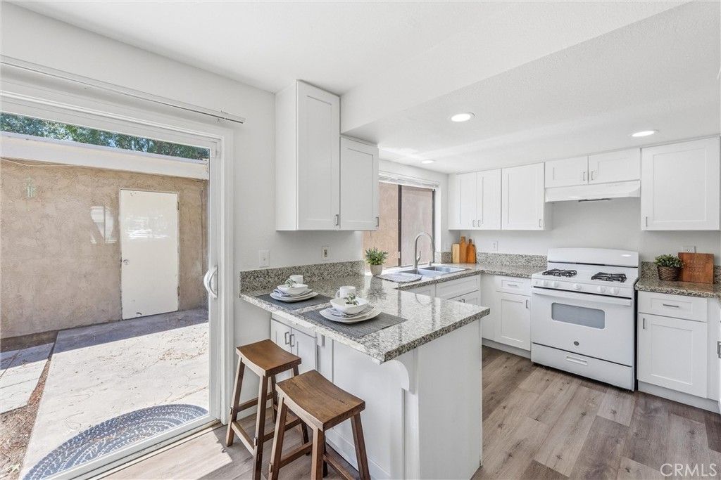 Image 13 of property listing at 2061 W Redlands Boulevard 18C, Redlands, CA 92373