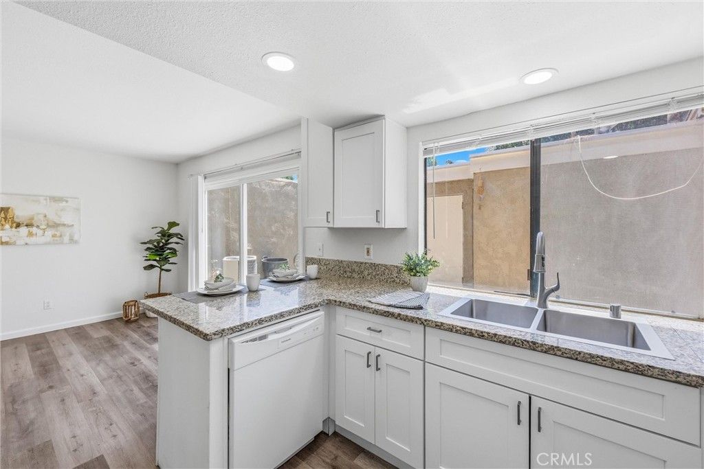 Image 15 of property listing at 2061 W Redlands Boulevard 18C, Redlands, CA 92373