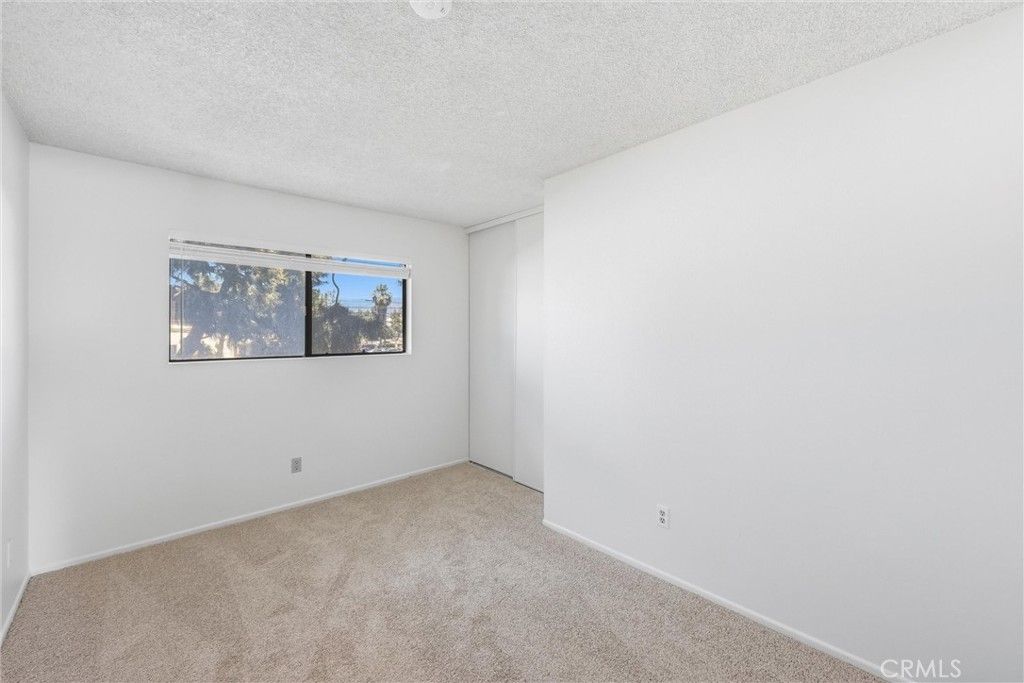 Image 20 of property listing at 2061 W Redlands Boulevard 18C, Redlands, CA 92373