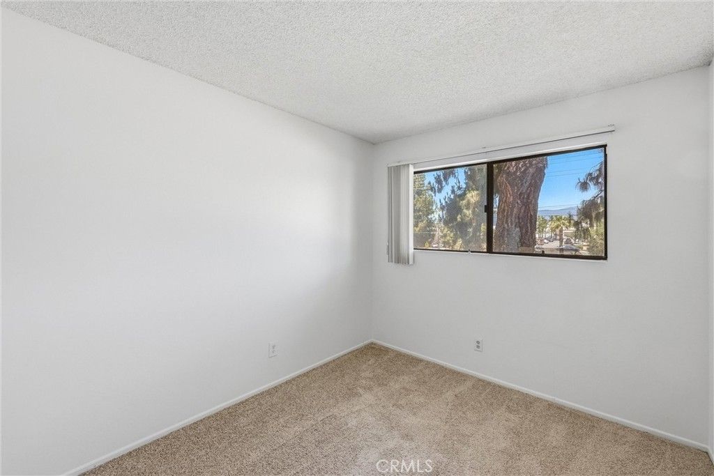 Image 22 of property listing at 2061 W Redlands Boulevard 18C, Redlands, CA 92373