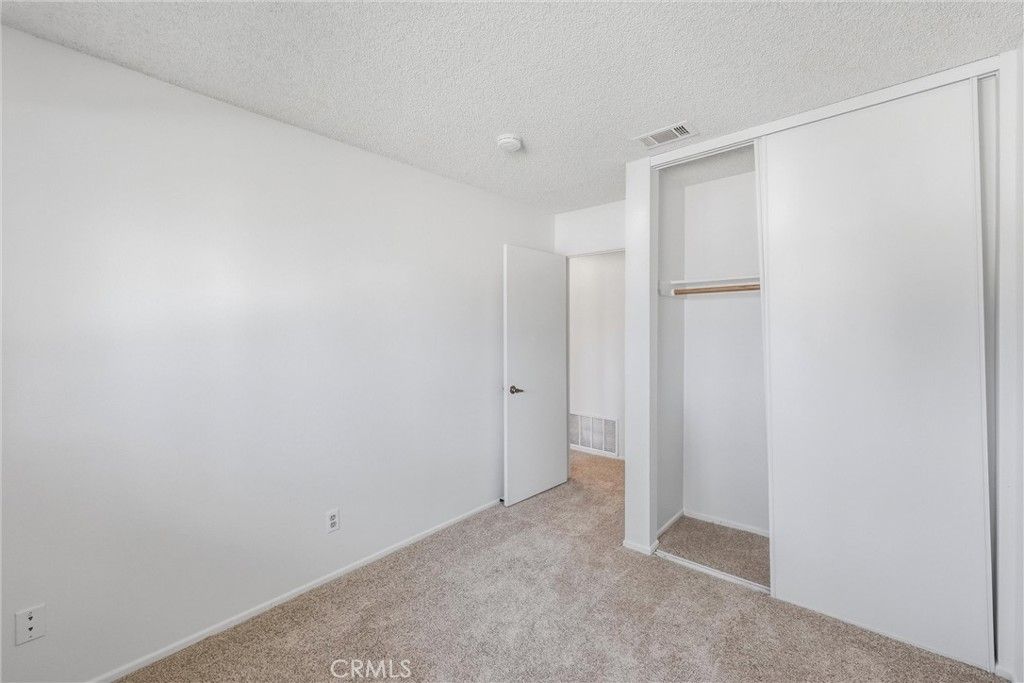 Image 23 of property listing at 2061 W Redlands Boulevard 18C, Redlands, CA 92373
