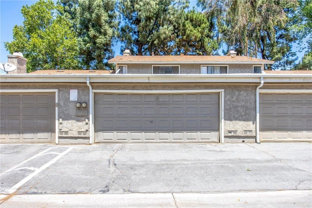 Image 31 of property listing at 2061 W Redlands Boulevard 18C, Redlands, CA 92373