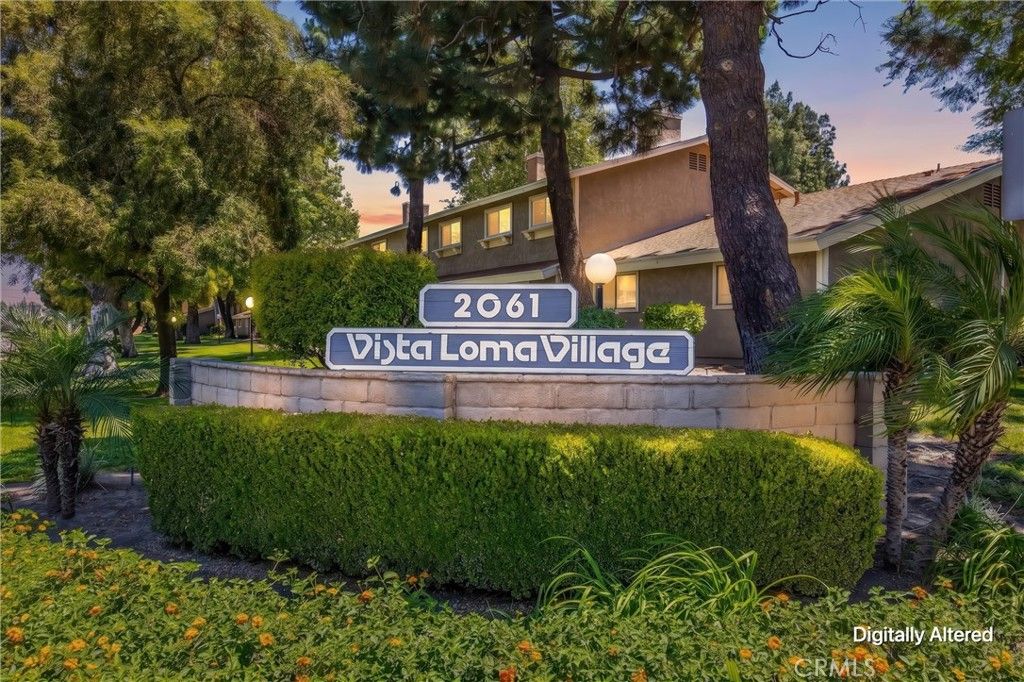 Image 32 of property listing at 2061 W Redlands Boulevard 18C, Redlands, CA 92373